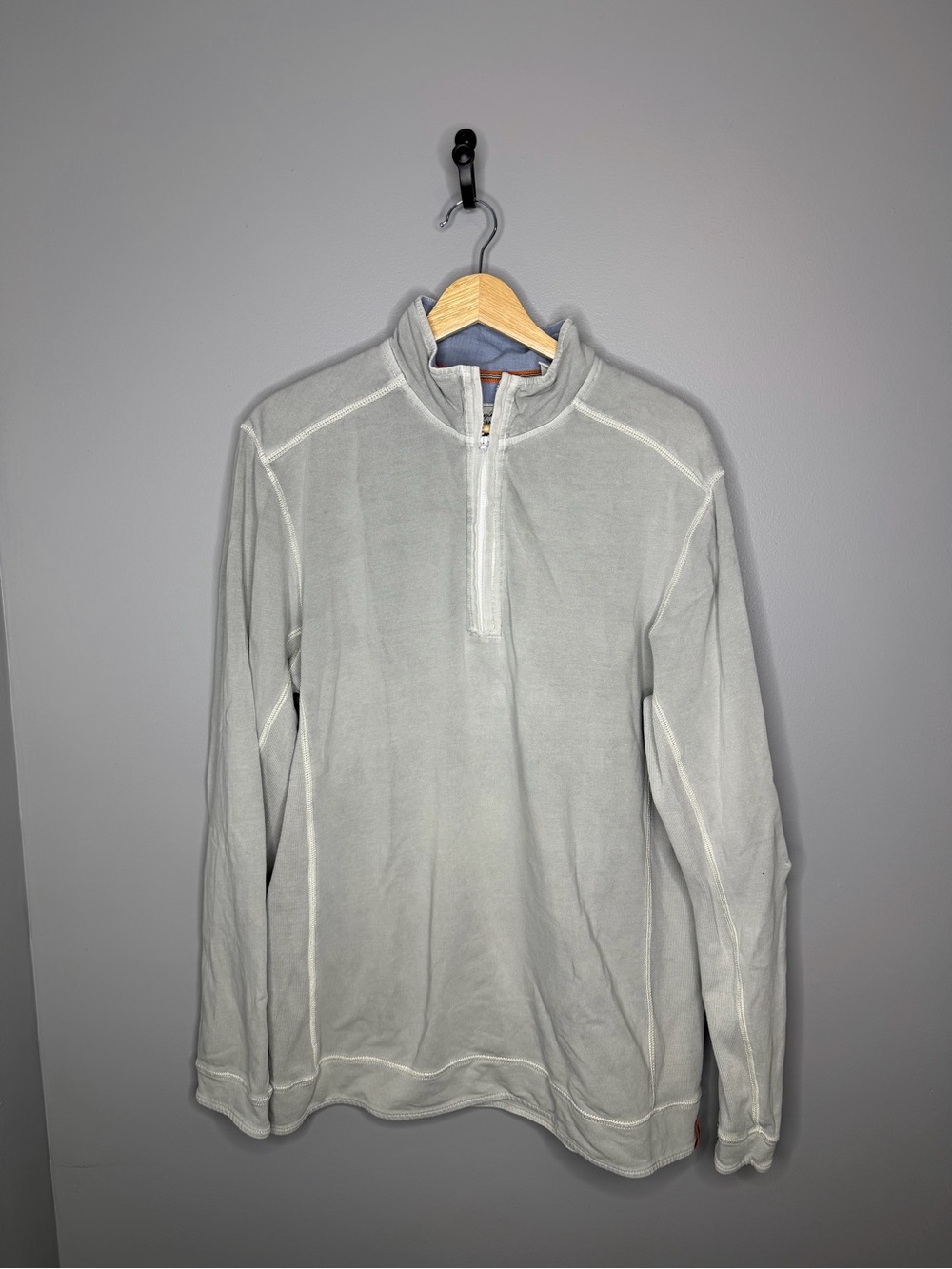 Tommy Bahama men's Light Gray Quarter-Zip Pullover
